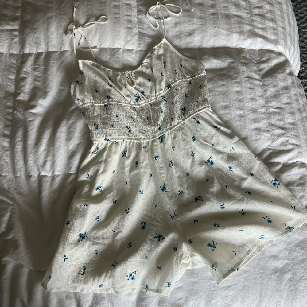 H&M short romper, floral.